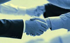 毅政招聘，玉米脫粒機